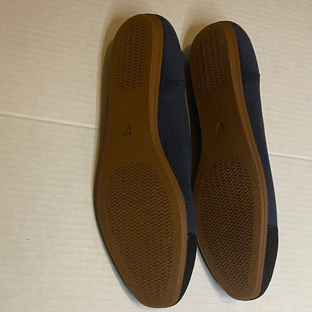 Rothy's Women's Black and Gray Flats